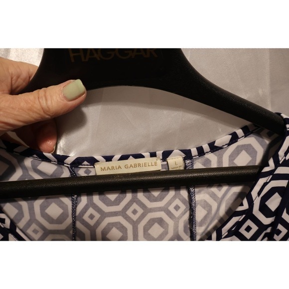 Maria Gabrielle Women Sz Large Pleated Blouse, Blue/White - Picture 11 of 11